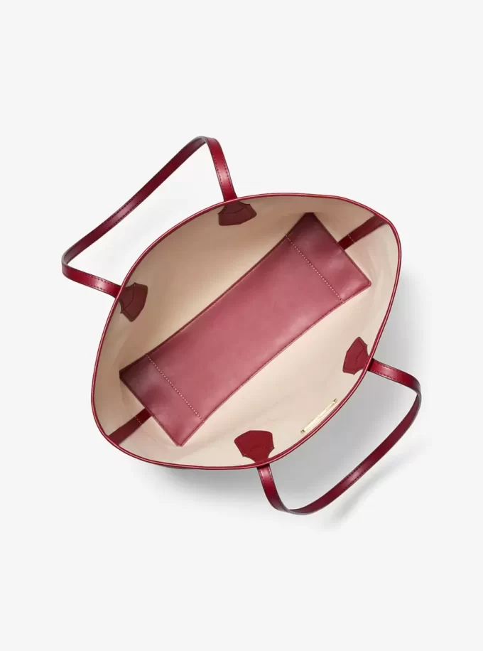 Eva Large Ombré Signature Logo Tote Bag Eva Large Ombré Signature Logo Tote Bag