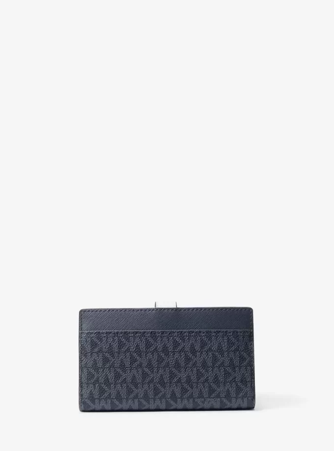 Greenwich Medium Signature Logo Wallet Greenwich Medium Signature Logo Wallet